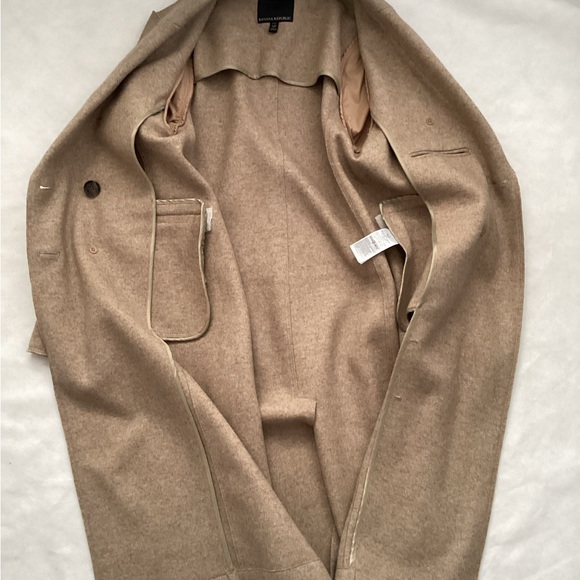 Banana Republic Unlined Italian Melton Coat, Size SP - Picture 4 of 8